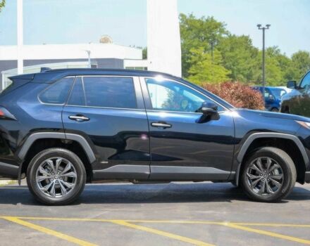 Тойота РАВ 4 2023 в Киеве на Automoto.ua Черный Тойота РАВ 4, объемом двигателя 2.5 л и пробегом 13 тыс. км за 16800 $, фото 2 на Automoto.ua