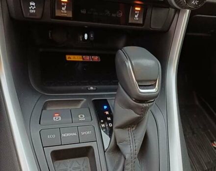 Черный Тойота РАВ 4, объемом двигателя 1.99 л и пробегом 18 тыс. км за 34000 $, фото 8 на Automoto.ua