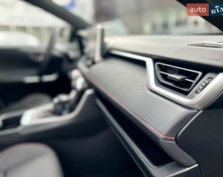 Черный Тойота РАВ 4, объемом двигателя 2.5 л и пробегом 2 тыс. км за 47500 $, фото 27 на Automoto.ua