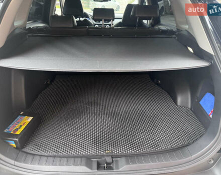 Чорний Тойота РАВ 4, об'ємом двигуна 2.49 л та пробігом 18 тис. км за 44000 $, фото 14 на Automoto.ua