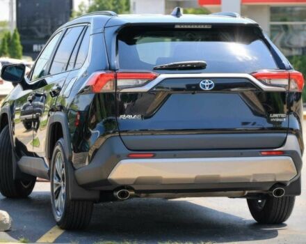 Тойота РАВ 4 2023 в Киеве на Automoto.ua Черный Тойота РАВ 4, объемом двигателя 2.5 л и пробегом 13 тыс. км за 16800 $, фото 4 на Automoto.ua