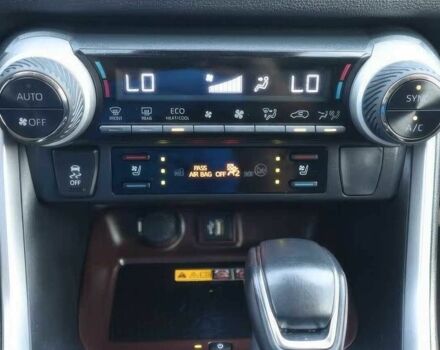 Чорний Тойота РАВ 4, об'ємом двигуна 2.5 л та пробігом 30 тис. км за 17000 $, фото 8 на Automoto.ua