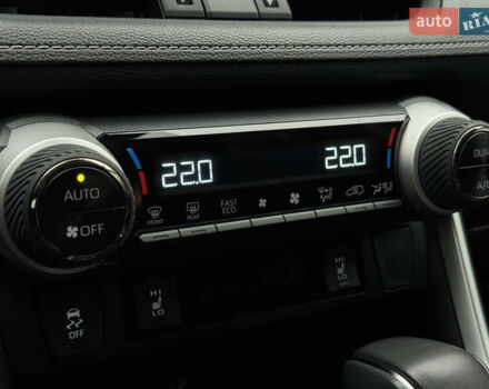 Черный Тойота РАВ 4, объемом двигателя 2.49 л и пробегом 30 тыс. км за 38200 $, фото 18 на Automoto.ua