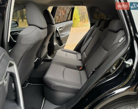 Черный Тойота РАВ 4, объемом двигателя 2.49 л и пробегом 30 тыс. км за 38200 $, фото 41 на Automoto.ua