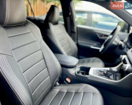 Черный Тойота РАВ 4, объемом двигателя 2.5 л и пробегом 2 тыс. км за 47500 $, фото 33 на Automoto.ua