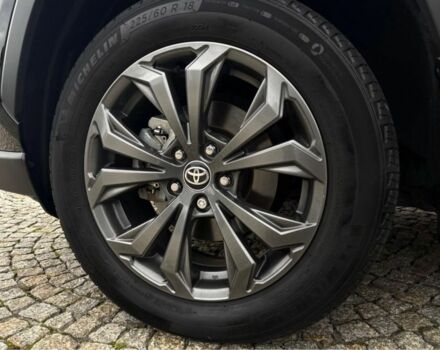 Чорний Тойота РАВ 4, об'ємом двигуна 2.4 л та пробігом 43 тис. км за 27300 $, фото 9 на Automoto.ua