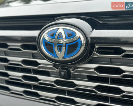 Черный Тойота РАВ 4, объемом двигателя 2.49 л и пробегом 20 тыс. км за 46750 $, фото 3 на Automoto.ua