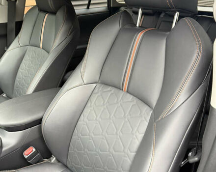 Чорний Тойота РАВ 4, об'ємом двигуна 2.49 л та пробігом 13 тис. км за 47500 $, фото 16 на Automoto.ua