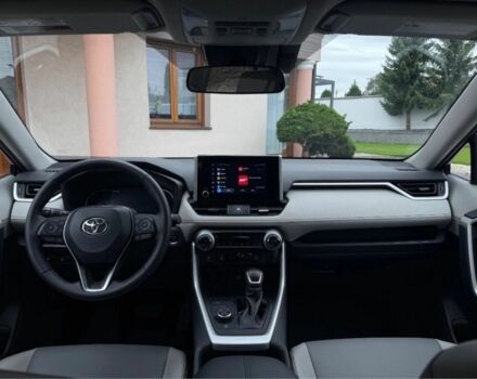 Чорний Тойота РАВ 4, об'ємом двигуна 2.4 л та пробігом 43 тис. км за 27300 $, фото 5 на Automoto.ua