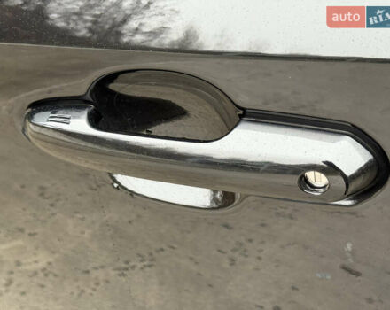 Чорний Тойота РАВ 4, об'ємом двигуна 2.49 л та пробігом 13 тис. км за 47500 $, фото 10 на Automoto.ua