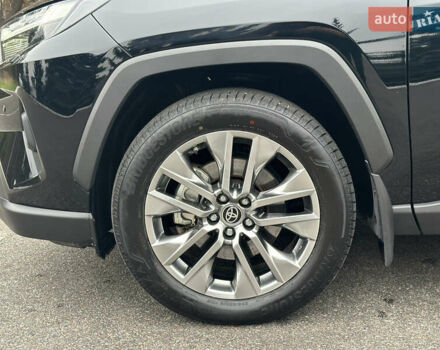 Черный Тойота РАВ 4, объемом двигателя 2.49 л и пробегом 20 тыс. км за 46750 $, фото 10 на Automoto.ua