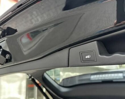 Чорний Тойота РАВ 4, об'ємом двигуна 2 л та пробігом 1 тис. км за 42281 $, фото 5 на Automoto.ua