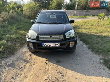 Чорний Тойота РАВ 4, об'ємом двигуна 2 л та пробігом 493 тис. км за 5500 $, фото 1 на Automoto.ua