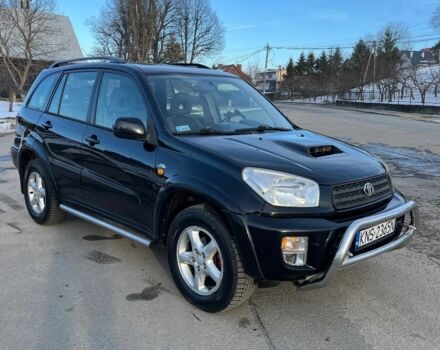 Чорний Тойота РАВ 4, об'ємом двигуна 2 л та пробігом 249 тис. км за 2300 $, фото 1 на Automoto.ua
