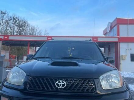 Чорний Тойота РАВ 4, об'ємом двигуна 2 л та пробігом 330 тис. км за 5400 $, фото 1 на Automoto.ua