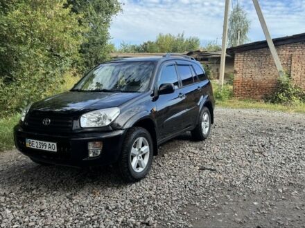 Тойота РАВ 4 2003 у Волочиске на Automoto.ua Чорний Тойота РАВ 4, об'ємом двигуна 2 л та пробігом 255 тис. км за 4500 $, фото 1 на Automoto.ua