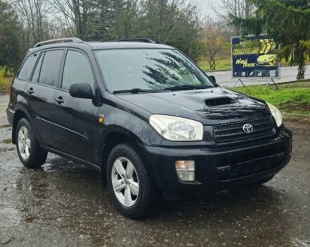 Черный Тойота РАВ 4, объемом двигателя 0 л и пробегом 275 тыс. км за 4000 $, фото 1 на Automoto.ua