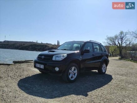 Тойота РАВ 4 2004 в Белгород-Днестровском на Automoto.ua Черный Тойота РАВ 4, объемом двигателя 2 л и пробегом 220 тыс. км за 8200 $, фото 1 на Automoto.ua