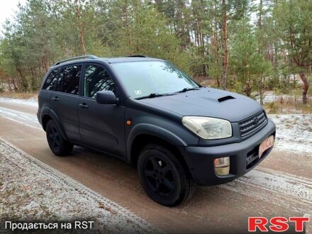 Чорний Тойота РАВ 4, об'ємом двигуна 2 л та пробігом 345 тис. км за 3500 $, фото 1 на Automoto.ua