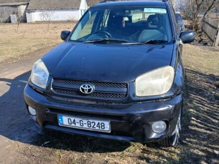Тойота РАВ 4 2004 у Житомирі на Automoto.ua Чорний Тойота РАВ 4, об'ємом двигуна 1.8 л та пробігом 100 тис. км за 2100 $, фото 1 на Automoto.ua