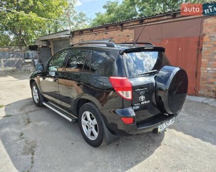 Чорний Тойота РАВ 4, об'ємом двигуна 2 л та пробігом 257 тис. км за 7500 $, фото 1 на Automoto.ua