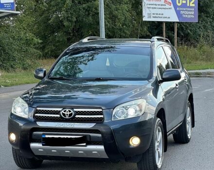 Чорний Тойота РАВ 4, об'ємом двигуна 2 л та пробігом 230 тис. км за 9500 $, фото 1 на Automoto.ua