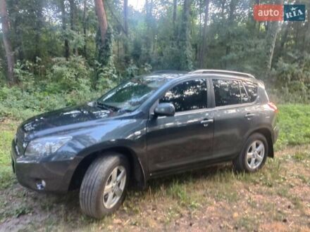 Тойота РАВ 4 2006 в Люботине на Automoto.ua Черный Тойота РАВ 4, объемом двигателя 2 л и пробегом 294 тыс. км за 8300 $, фото 1 на Automoto.ua
