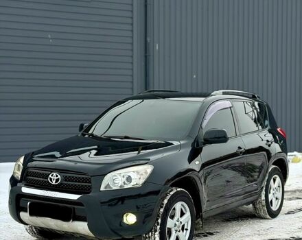 Чорний Тойота РАВ 4, об'ємом двигуна 2 л та пробігом 189 тис. км за 10500 $, фото 1 на Automoto.ua