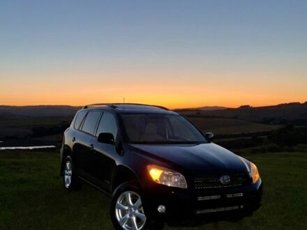 Черный Тойота РАВ 4, объемом двигателя 2 л и пробегом 320 тыс. км за 7800 $, фото 1 на Automoto.ua