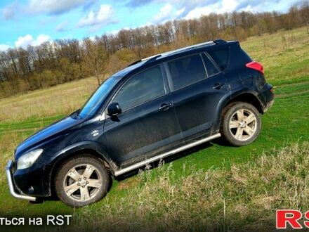 Чорний Тойота РАВ 4, об'ємом двигуна 2.2 л та пробігом 260 тис. км за 6750 $, фото 1 на Automoto.ua