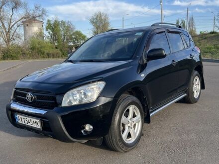 Тойота РАВ 4 2006 в Кривом Роге на Automoto.ua Черный Тойота РАВ 4, объемом двигателя 2 л и пробегом 199 тыс. км за 8900 $, фото 1 на Automoto.ua