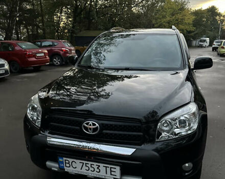 Чорний Тойота РАВ 4, об'ємом двигуна 2 л та пробігом 92 тис. км за 11700 $, фото 1 на Automoto.ua