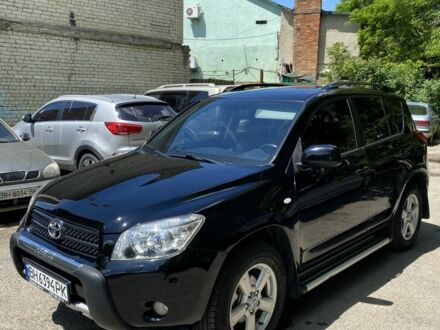Тойота РАВ 4 2007 у Одесі на Automoto.ua Чорний Тойота РАВ 4, об'ємом двигуна 2 л та пробігом 202 тис. км за 9600 $, фото 1 на Automoto.ua