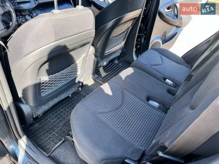 Тойота РАВ 4 2007 в Люботине на Automoto.ua Черный Тойота РАВ 4, объемом двигателя 2 л и пробегом 246 тыс. км за 9800 $, фото 1 на Automoto.ua