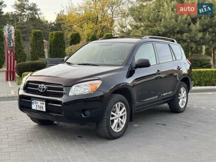 Тойота РАВ 4 2007 у Сарнах на Automoto.ua Чорний Тойота РАВ 4, об'ємом двигуна 2.4 л та пробігом 327 тис. км за 7650 $, фото 1 на Automoto.ua