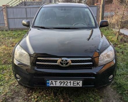 Чорний Тойота РАВ 4, об'ємом двигуна 2.2 л та пробігом 227 тис. км за 8500 $, фото 1 на Automoto.ua