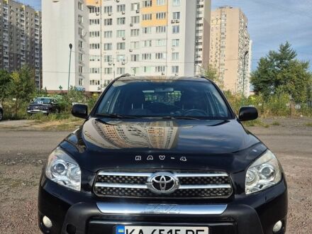 Чорний Тойота РАВ 4, об'ємом двигуна 2 л та пробігом 316 тис. км за 8800 $, фото 1 на Automoto.ua
