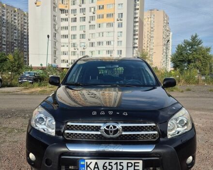 Черный Тойота РАВ 4, объемом двигателя 2 л и пробегом 316 тыс. км за 8800 $, фото 1 на Automoto.ua