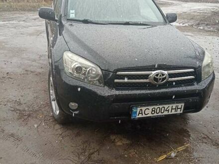 Тойота РАВ 4 2007 у Лубнах на Automoto.ua Чорний Тойота РАВ 4, об'ємом двигуна 2.23 л та пробігом 200 тис. км за 10500 $, фото 1 на Automoto.ua