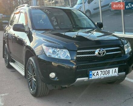 Черный Тойота РАВ 4, объемом двигателя 2 л и пробегом 320 тыс. км за 12700 $, фото 1 на Automoto.ua