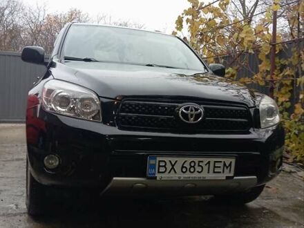 Черный Тойота РАВ 4, объемом двигателя 2 л и пробегом 225 тыс. км за 9000 $, фото 1 на Automoto.ua