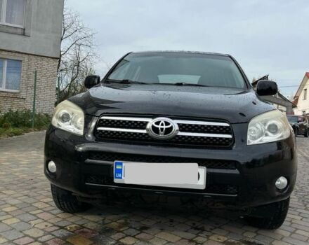 Чорний Тойота РАВ 4, об'ємом двигуна 2.2 л та пробігом 280 тис. км за 8500 $, фото 1 на Automoto.ua