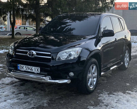 Черный Тойота РАВ 4, объемом двигателя 2.23 л и пробегом 310 тыс. км за 8900 $, фото 1 на Automoto.ua