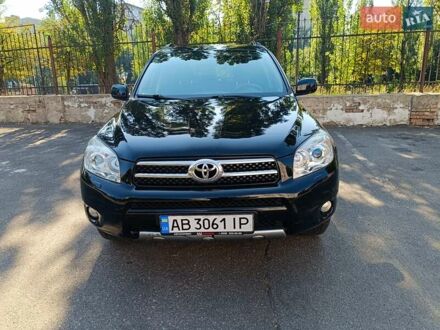 Тойота РАВ 4 2008 в Киеве на Automoto.ua Черный Тойота РАВ 4, объемом двигателя 2 л и пробегом 113 тыс. км за 10000 $, фото 1 на Automoto.ua