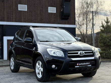 Тойота РАВ 4 2009 в Тячеве на Automoto.ua Черный Тойота РАВ 4, объемом двигателя 2.2 л и пробегом 274 тыс. км за 9500 $, фото 1 на Automoto.ua