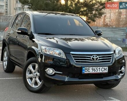 Черный Тойота РАВ 4, объемом двигателя 1.99 л и пробегом 185 тыс. км за 13500 $, фото 1 на Automoto.ua