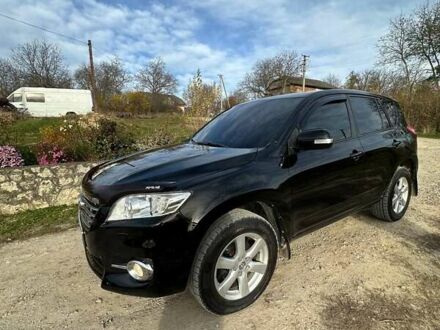 Черный Тойота РАВ 4, объемом двигателя 2 л и пробегом 269 тыс. км за 12500 $, фото 1 на Automoto.ua