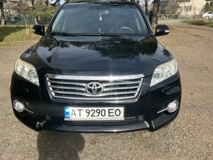 Черный Тойота РАВ 4, объемом двигателя 2 л и пробегом 176 тыс. км за 12500 $, фото 1 на Automoto.ua