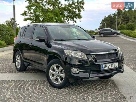 Тойота РАВ 4 2011 в Днепре (Днепропетровске) на Automoto.ua Черный Тойота РАВ 4, объемом двигателя 2 л и пробегом 210 тыс. км за 12500 $, фото 1 на Automoto.ua