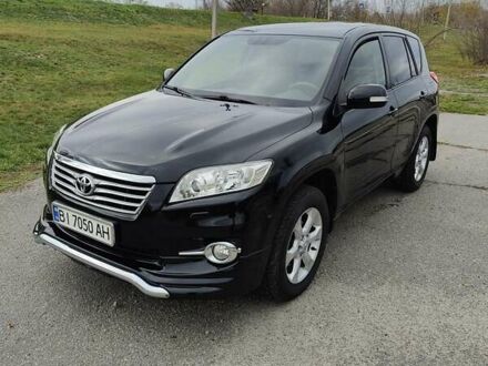 Черный Тойота РАВ 4, объемом двигателя 2 л и пробегом 120 тыс. км за 16000 $, фото 1 на Automoto.ua